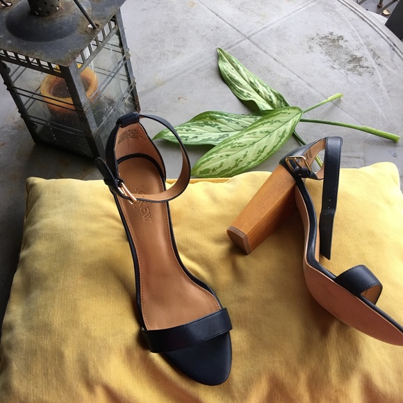 J. Crew Shoes - J. CREW leather ankle strap sandal wooden heel.